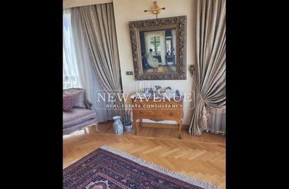 Apartment - 4 Bedrooms - 4 Bathrooms for sale in Cornish El Nile St. - Maadi - Hay El Maadi - Cairo