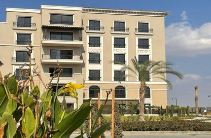 Apartment - 2 Bedrooms - 2 Bathrooms for sale in Village West - Sheikh Zayed Compounds - Sheikh Zayed City - Giza