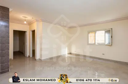 Apartment - 2 Bedrooms - 2 Bathrooms for sale in Raml Station - Hay Wasat - Alexandria