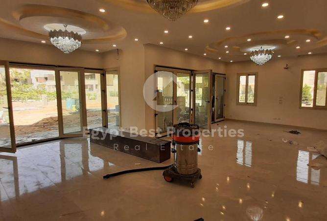 8197405 - Property Image 2