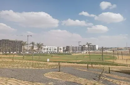 Apartment - 3 Bedrooms - 4 Bathrooms for sale in Uptown Cairo - Mokattam - Cairo