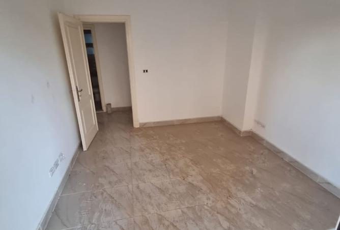 8132691 - Property Image 2