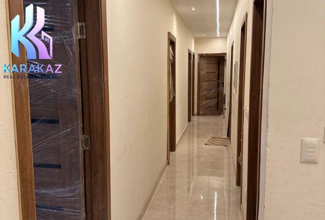 8100350 - Property Image 3