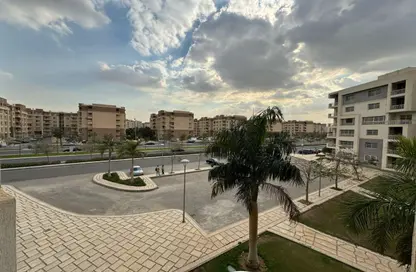 Apartment - 3 Bedrooms - 3 Bathrooms for sale in Madinaty - Cairo