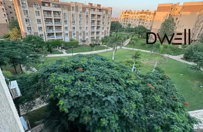 Apartment - 2 Bedrooms - 2 Bathrooms for sale in Madinaty - Cairo