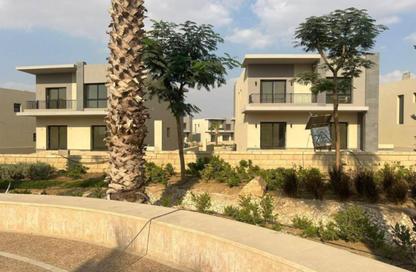 Villa - 4 Bedrooms - 5 Bathrooms for sale in Swan Lake Residence - 5th Settlement Compounds - The 5th Settlement - New Cairo City - Cairo