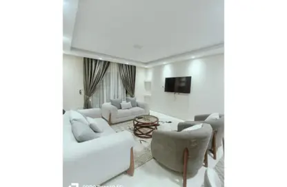 Apartment - 3 Bedrooms - 3 Bathrooms for rent in Hafez Ramadan St. - 6th Zone - Nasr City - Cairo