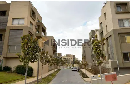 شقة - 2 غرف نوم - 2 حمامات للبيع في فيلدج جيت - المستثمرين الجنوبية - مدينة القاهرة الجديدة - القاهرة