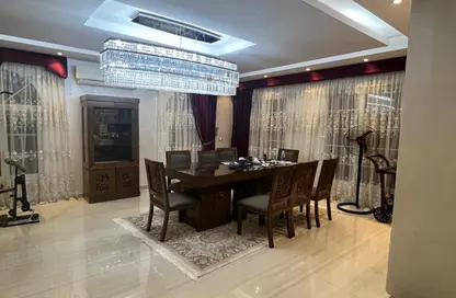 Villa - 4 Bedrooms - 4 Bathrooms for rent in Madinaty - Cairo