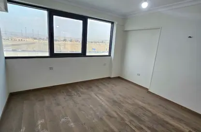 Office Space - Studio - 3 Bathrooms for sale in Rayhana Residence - Zahraa El Maadi - Hay El Maadi - Cairo