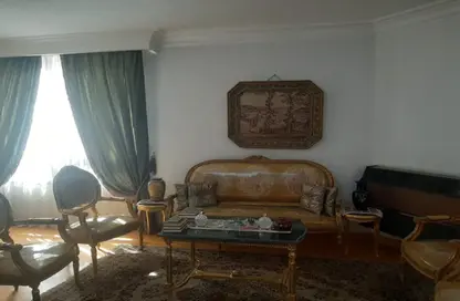 Apartment - 3 Bedrooms - 2 Bathrooms for sale in Street 199 - Degla - Hay El Maadi - Cairo