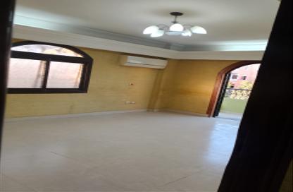 Apartment - 3 Bedrooms - 2 Bathrooms for rent in Al Hosary - 6 October City - Giza