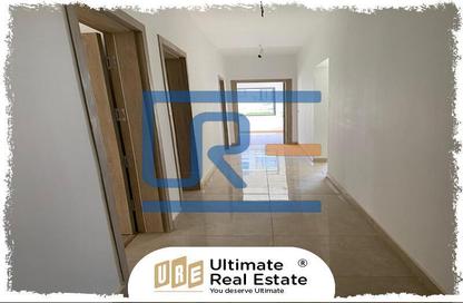 Apartment - 3 Bedrooms - 2 Bathrooms for sale in Moon Residences - Fifth Square - The 5th Settlement - New Cairo City - Cairo