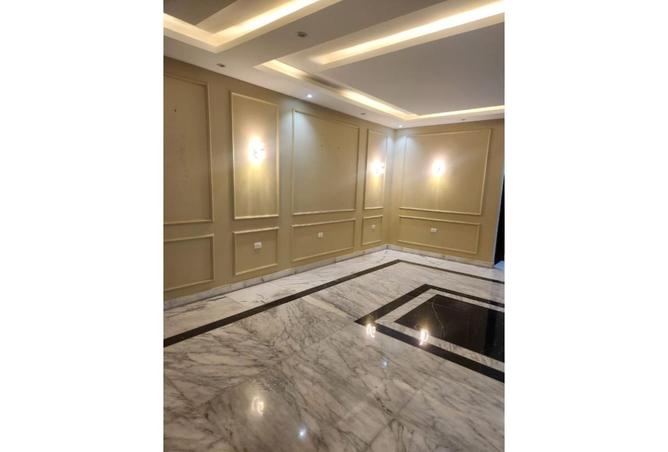 8316521 - Property Image 2