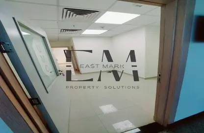 Clinic - Studio - 1 Bathroom for rent in Service Road - Ganoob El Acadimia - New Cairo City - Cairo