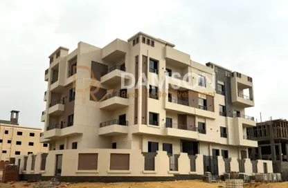 Apartment - 3 Bedrooms - 2 Bathrooms for sale in Bait Alwatan - The 5th Settlement - New Cairo City - Cairo