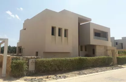 فيلا - 6 غرف نوم - 6 حمامات للبيع في هاسييندا باي - سيدي عبد الرحمن - الساحل الشمالي