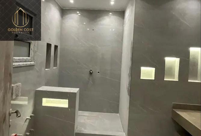 8381739 - Property Image 2