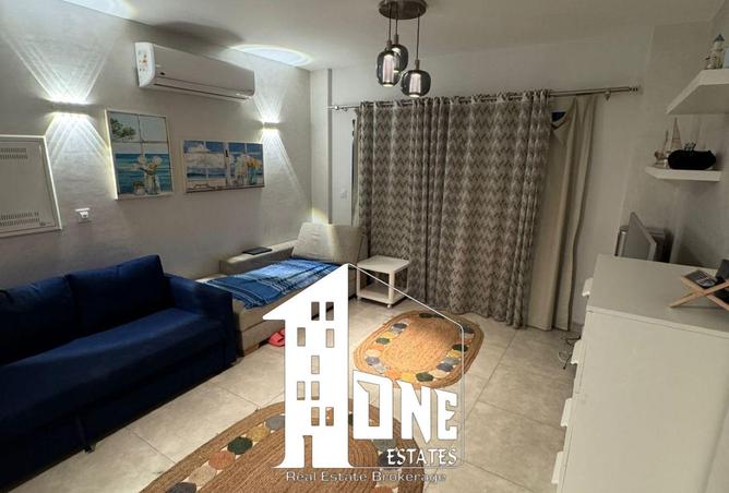 8300495 - Property Image 3