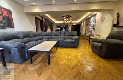 Apartment - 3 Bedrooms - 2 Bathrooms for rent in Street 216 - Degla - Hay El Maadi - Cairo