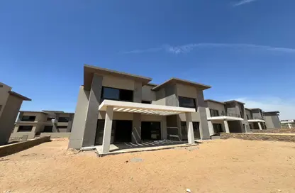 Villa - 5 Bedrooms - 5 Bathrooms for sale in Swan Lake Residence - 5th Settlement Compounds - The 5th Settlement - New Cairo City - Cairo