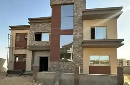 Villa - 4 Bedrooms - 4 Bathrooms for sale in Taj City - 5th Settlement Compounds - The 5th Settlement - New Cairo City - Cairo