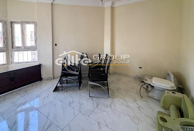 8504649 - Property Image 2