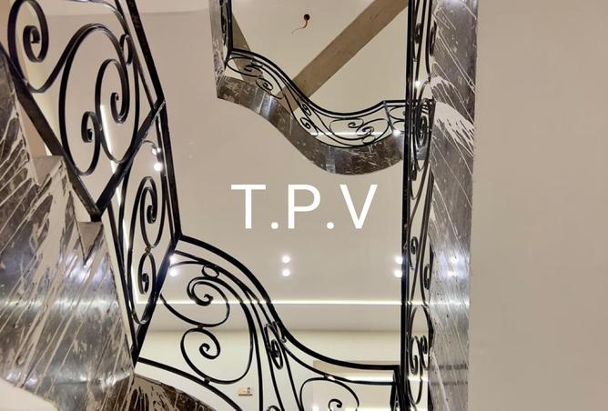 8385388 - Property Image 3