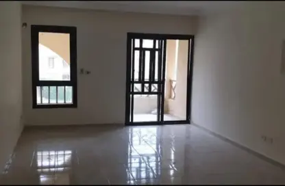 Apartment - 3 Bedrooms - 2 Bathrooms for rent in Al Rehab - New Cairo City - Cairo