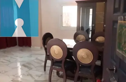 Apartment - 3 Bedrooms - 1 Bathroom for sale in 1st District - Sheikh Zayed City - Giza