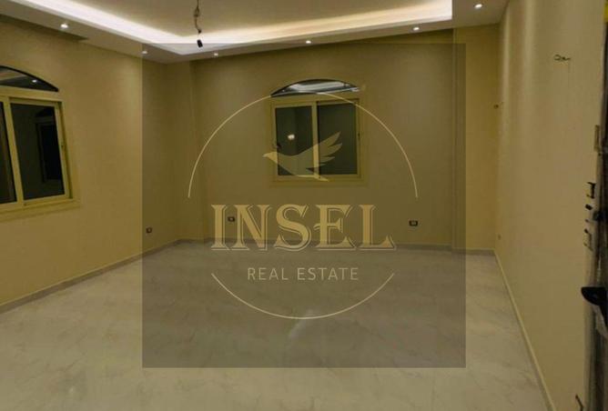 8550442 - Property Image 3