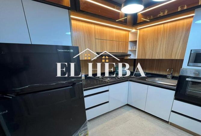 8365908 - Property Image 3