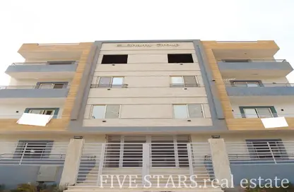 Apartment - 3 Bedrooms - 2 Bathrooms for sale in Touristic 1 - Hadayek October - 6 October City - Giza