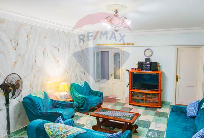 7889840 - Property Image 2