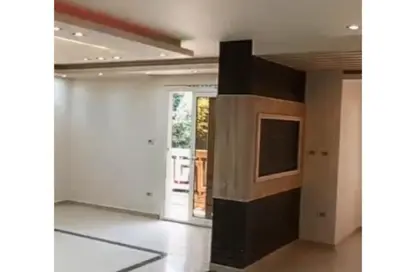 مساحات مكتبية - استوديو - 3 حمامات للايجار في ميدان لبنان - المهندسين - الجيزة