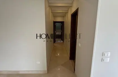 شقة - 3 غرف نوم - 3 حمامات للبيع في ذا كورت ياردز - كمبوندات الشيخ زايد - الشيخ زايد - الجيزة