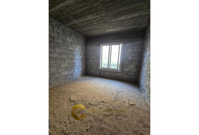 8075047 - Property Image 3