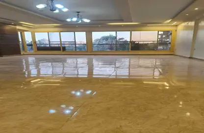 Apartment - 3 Bedrooms - 2 Bathrooms for sale in Shooting Club Street - Dokki - Giza