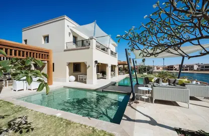 فيلا - 6 غرف نوم - 6 حمامات للبيع في مراسي - سيدي عبد الرحمن - الساحل الشمالي