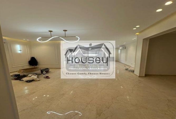 8093049 - Property Main Image