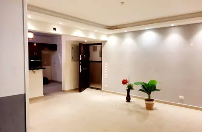 شقة - 3 غرف نوم - 2 حمامات للايجار في شارع دريم لاند - دريم لاند - طريق الواحات - مدينة 6 أكتوبر - الجيزة شقة - 3 غرف نوم - 2 حمامات للايجار في شارع دريم لاند - دريم لاند - طريق الواحات - مدينة 6 أكتوبر - الجيزة