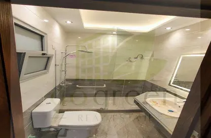 Apartment - 3 Bedrooms - 3 Bathrooms for sale in Mountain View iCity - 5th Settlement Compounds - The 5th Settlement - New Cairo City - Cairo