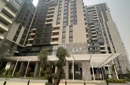 Apartment - 3 Bedrooms - 4 Bathrooms for sale in Aeon - 6 October Compounds - 6 October City - Giza