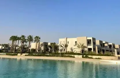 فيلا - 4 غرف نوم - 5 حمامات للبيع في ازها الساحل الشمالي - راس الحكمة - الساحل الشمالي