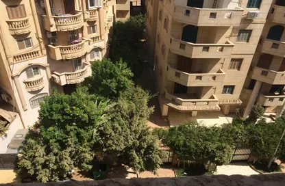 Apartment - 3 Bedrooms - 2 Bathrooms for sale in Gate 4 - Mena - Hadayek El Ahram - Giza