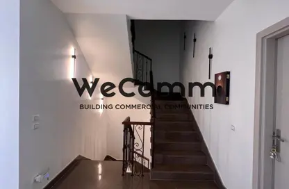 فيلا - 5 غرف نوم - 5 حمامات للايجار في جدار - كمبوندات 6 أكتوبر - مدينة 6 أكتوبر - الجيزة