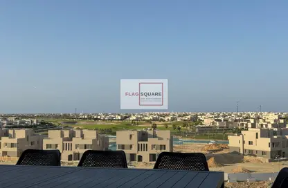 (بنتهاوس  (روف - 4 غرف نوم - 4 حمامات للبيع في هاسييندا باي - سيدي عبد الرحمن - الساحل الشمالي