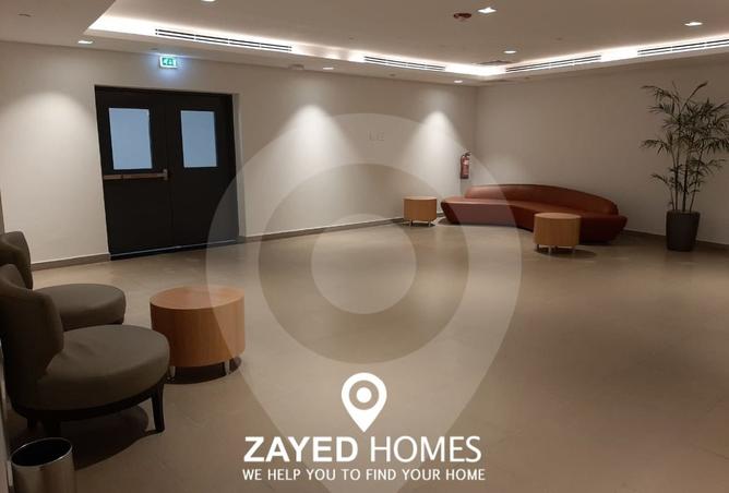 8042332 - Property Image 2