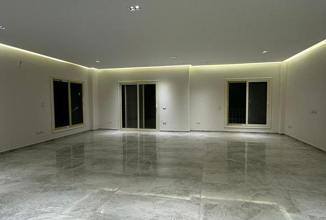 8367933 - Property Main Image