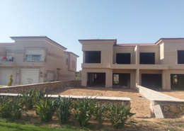 Twin House For Sale 550m Lake View Prime Location